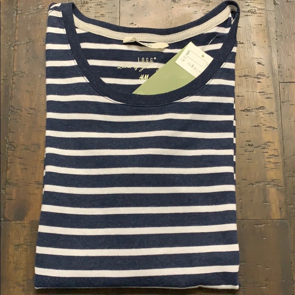 H & M tee - Picture 3 of 3